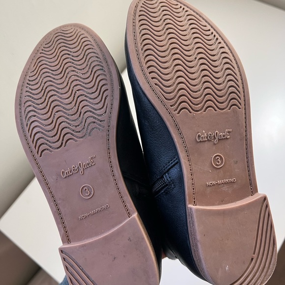 Girls black booties - Picture 2 of 4